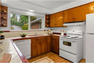 5381/5383 SW Humphrey Blvd, Portland, OR 97221 - Photo 13