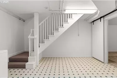 5381/5383 SW Humphrey Blvd, Portland, OR 97221 - Photo 27