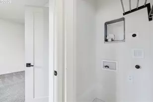 21280 SW Baseline Rd, Beaverton, OR 97003 - Photo 37