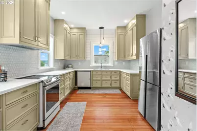 1105 Washington St, Oregon City, OR 97045 - Photo 13