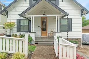 1105 Washington St, Oregon City, OR 97045 - Photo 3