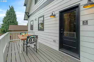 1105 Washington St, Oregon City, OR 97045 - Photo 11