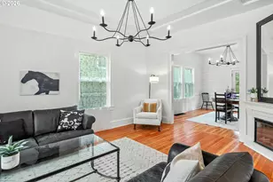 1105 Washington St, Oregon City, OR 97045 - Photo 5