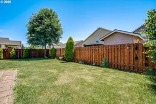 3250 Oxford St, Woodburn, OR 97071 - Photo 35