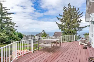 90955 Southview Ln, Florence, OR 97439 - Photo 23