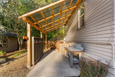9400 SW 80th Ave, Portland, OR 97223 - Photo 39