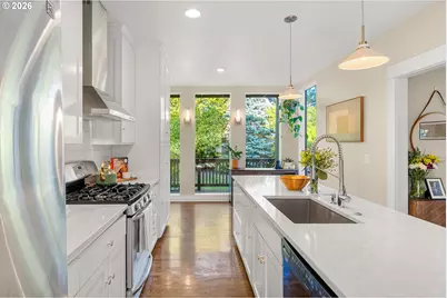 9400 SW 80th Ave, Portland, OR 97223 - Photo 9