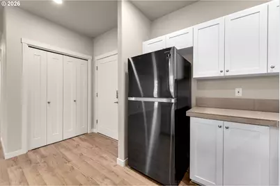 17126 SW Snowdale St #303, Beaverton, OR 97007 - Photo 9