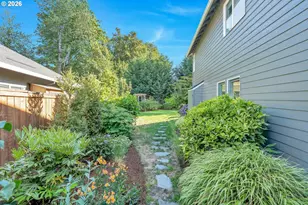 13179 Gaffney Ln, Oregon City, OR 97045 - Photo 43