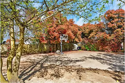 1261 Washington St, Lafayette, OR 97127 - Photo 25