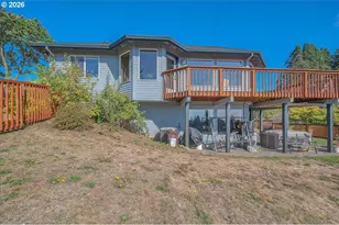 59720 Oliver Heights Ln, Saint Helens, OR 97051 - Photo 11