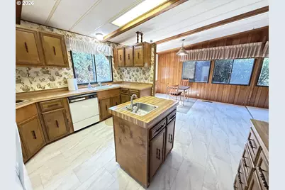 4318 Essex St, Salem, OR 97317 - Photo 13