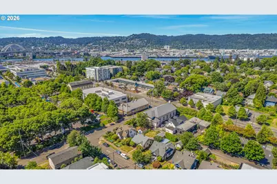 3915 N Montana Ave, Portland, OR 97227 - Photo 9