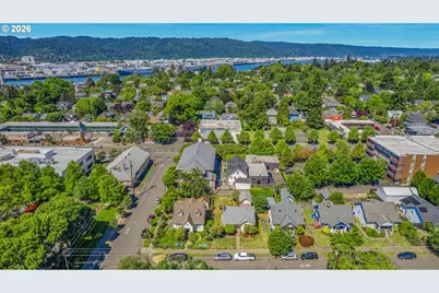 3915 N Montana Ave, Portland, OR 97227 - Photo 7