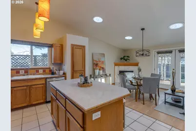 7412 N Wilbur Ave, Portland, OR 97217 - Photo 11