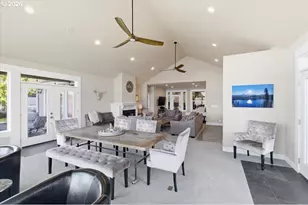 2095 NE East Devils Lake Rd, Otis, OR 97368 - Photo 17