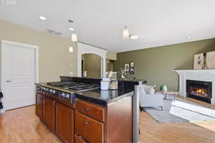 1134 SE 40th Ave, Hillsboro, OR 97123 - Photo 9