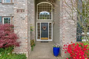 2328 Oakhurst Ln, Lake Oswego, OR 97034 - Photo 3