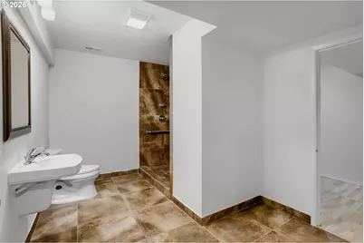 8481 SW 168th Ave, Beaverton, OR 97007 - Photo 29