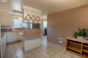 87554 Miller Rd, Veneta, OR 97487 - Photo 13