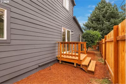 5390 NE Skidmore St, Portland, OR 97218 - Photo 31