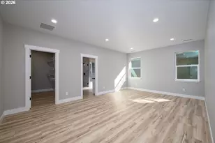 367 Karenza Ln, Roseburg, OR 97471 - Photo 13