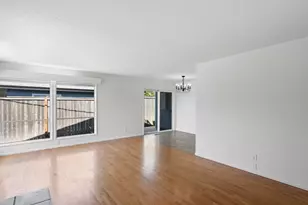 6919 SW 10th Ave, Portland, OR 97219 - Photo 7