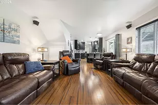 1321 SW Napoleon Pl, Troutdale, OR 97060 - Photo 21