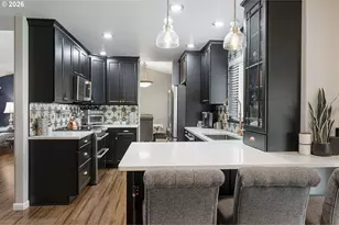 1321 SW Napoleon Pl, Troutdale, OR 97060 - Photo 17