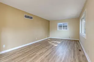 3033 SE 85th Ave, Portland, OR 97266 - Photo 11