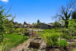 682 S Settlemier Ave, Woodburn, OR 97071 - Photo 41