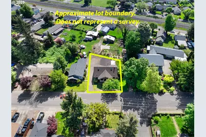 682 S Settlemier Ave, Woodburn, OR 97071 - Photo 43