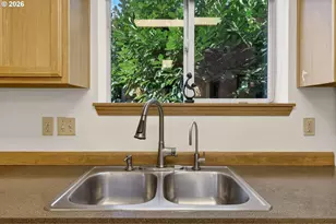 12132 SE Pardee St, Portland, OR 97266 - Photo 17