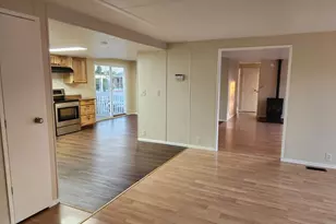 2151 Three Lakes Rd, Albany, OR 97322 - Photo 9