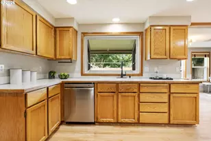 21242 SW Winterfield Ln, Beaverton, OR 97003 - Photo 11
