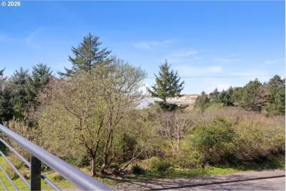 280 E 5th Ave, Cannon Beach, OR 97110 - Photo 35