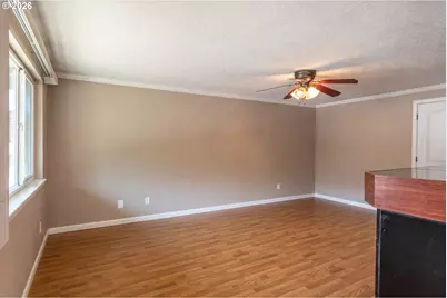 885 NE Sunset St #32, Roseburg, OR 97470 - Photo 15
