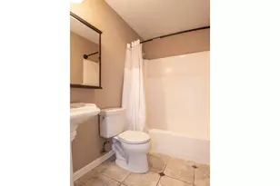 885 NE Sunset St, Roseburg, OR 97470 - Photo 23