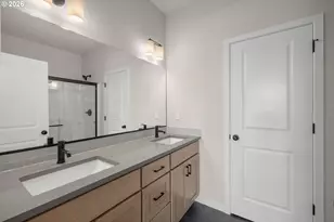 5065 SE Davis Rd, Hillsboro, OR 97123 - Photo 33