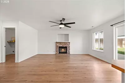 637 E Oregon Ave, Hermiston, OR 97838 - Photo 7