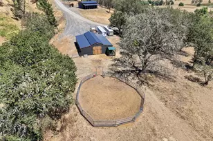 9700 Roberts Creek Rd, Roseburg, OR 97470 - Photo 39