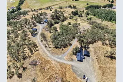 9700 Roberts Creek Rd, Roseburg, OR 97470 - Photo 41