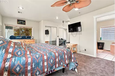9700 Roberts Creek Rd, Roseburg, OR 97470 - Photo 21