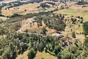 9700 Roberts Creek Rd, Roseburg, OR 97470 - Photo 41