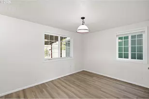 7438 A St, Springfield, OR 97478 - Photo 15
