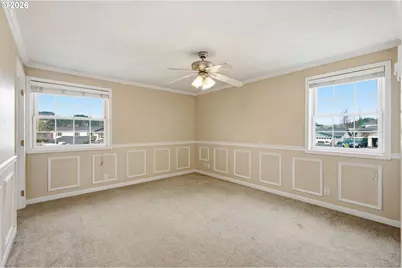 7438 A St, Springfield, OR 97478 - Photo 19