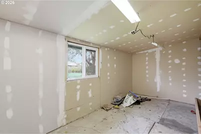 7438 A St, Springfield, OR 97478 - Photo 27