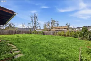 7438 A St, Springfield, OR 97478 - Photo 33