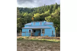 9060 Azalea-Glen Rd, Glendale, OR 97442 - Photo 1