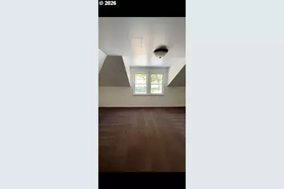 9060 Azalea Glen Rd, Glendale, OR 97442 - Photo 15